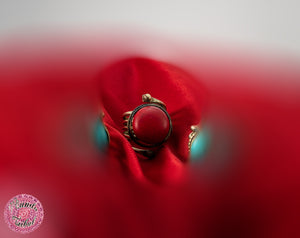 anillo afgano piedra roja