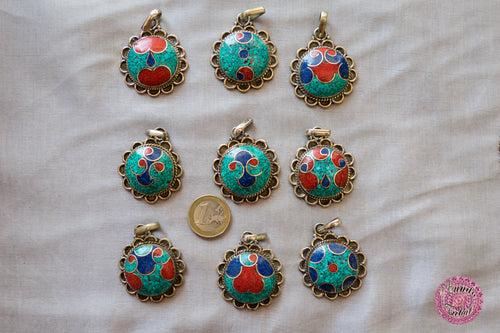 colgante tibetano budista redondo medallón