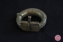 Cargar imagen en el visor de la galería, BRAZALETE BANJARA ANTIGUO - 03
