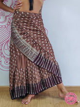 Cargar imagen en el visor de la galería, falda pareo sari especial bodas eventos brocado
